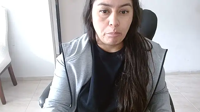 Ixchel Anaid online show from 1, 6, 2026