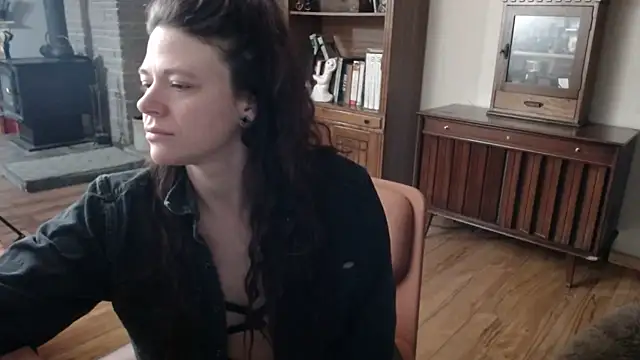 MarcyJones online show from 12, 1, 2025