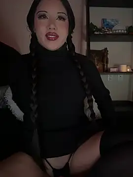 Amanita Bloom online show from 1, 2, 2025