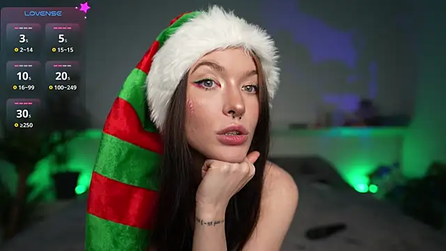 Erotic Saga online show from 20, 12, 2024