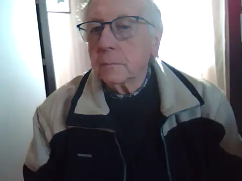 Snapshot of johnjohn622662 chatting on 1, 3, 2025 johnjohn622662 online show from 1, 3, 2025