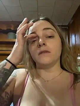 Snapshot of jaseyrae chatting on 11, 12, 2024 jaseyrae online show from 11, 12, 2024