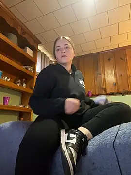 Snapshot of jaseyrae chatting on 18, 12, 2024 jaseyrae online show from 18, 12, 2024