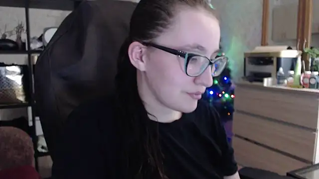 AnKey Rayah online show from 3, 2, 2025