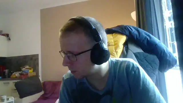 David250692 online show from 15, 10, 2025