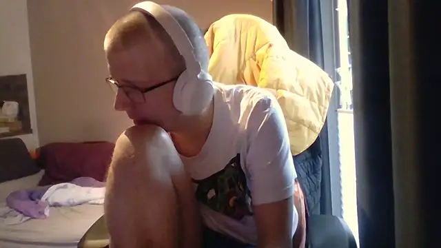 David250692 online show from 24, 11, 2025