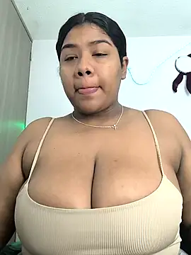 paola091 online show from 4, 10, 2025