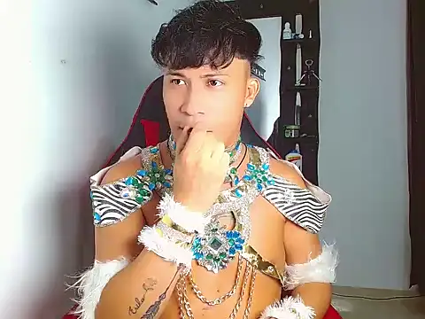 boyhot23x online show from 16, 4, 2026