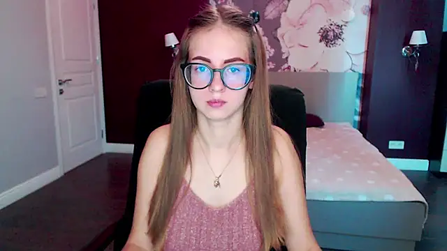 AliceAdams online show from 20, 3, 2025