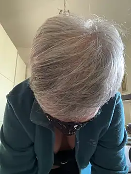 simona60 online show from 12, 12, 2024