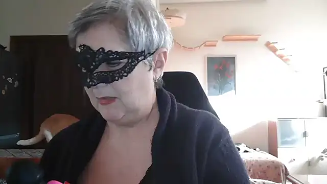 simona60 online show from 5, 2, 2025