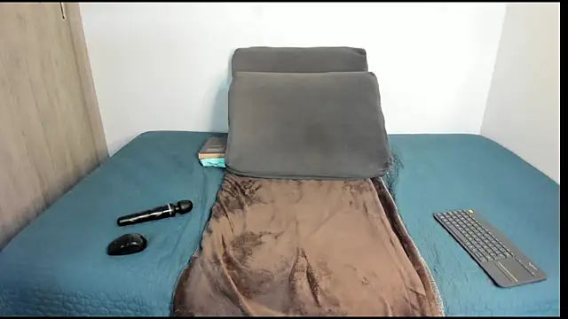 AmeliPonce online show from 20, 4, 2026