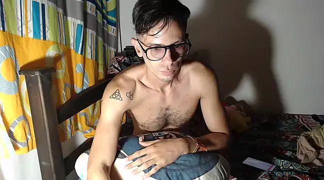 alisterxxx online show from 19, 1, 2025