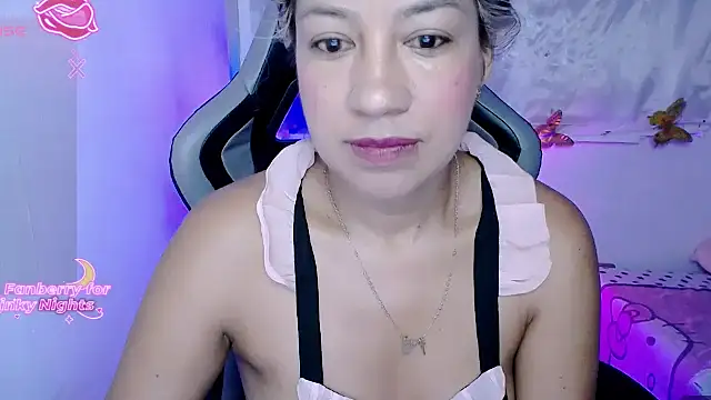 ninatiny online show from 25, 11, 2025