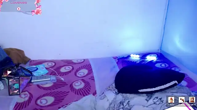 ninatiny online show from 3, 6, 2026