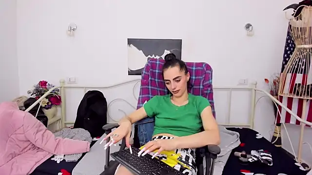 jessystarr online show from 23, 2, 2025