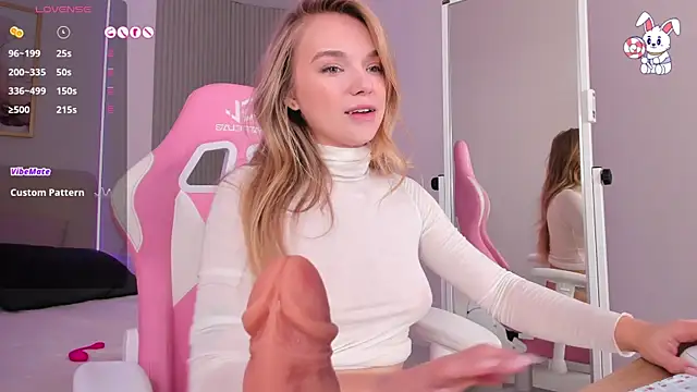 VirginChloe online show from 5, 12, 2025