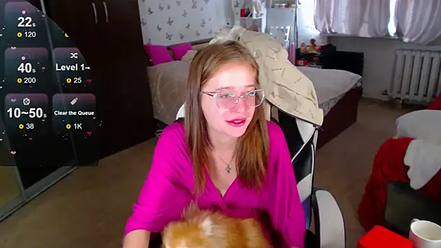 Kira honeyy online show from 11, 4, 2026