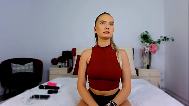 SashaRizz online show from 16, 9, 2025