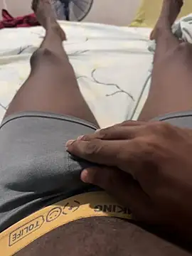 Snapshot of elnegro_696 chatting on 16, 10, 2025 elnegro 696 online show from 16, 10, 2025