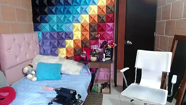 katifoxx online show from 6, 3, 2025