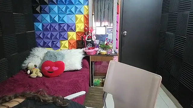 katifoxx online show from 2, 10, 2025