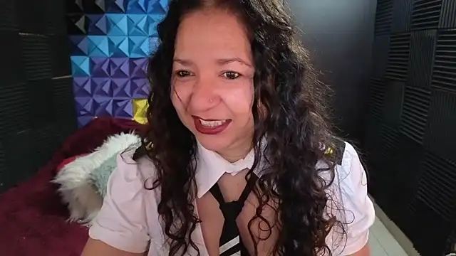 katifoxx online show from 1, 12, 2025