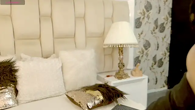 zarahdivousi online show from 25, 9, 2025