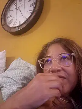 mila38 online show from 17, 9, 2025