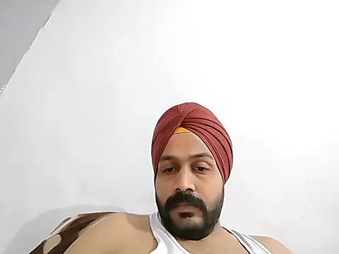 Snapshot of tejvirdhanoa chatting on 18, 12, 2025 tejvirdhanoa online show from 18, 12, 2025