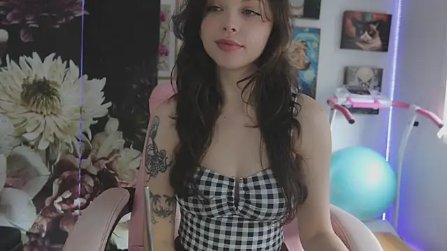 makiyahbelle online show from 23, 2, 2026