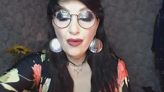 Aziza1 online show from 20, 2, 2025