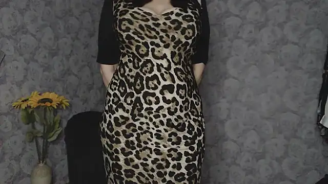 Aziza1 online show from 2, 3, 2025