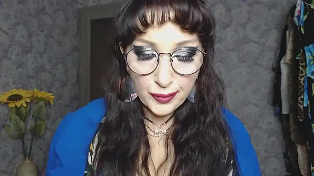 Aziza1 online show from 20, 9, 2025