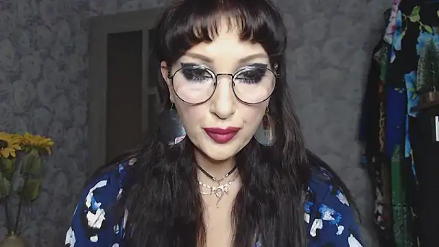 Aziza1 online show from 23, 9, 2025