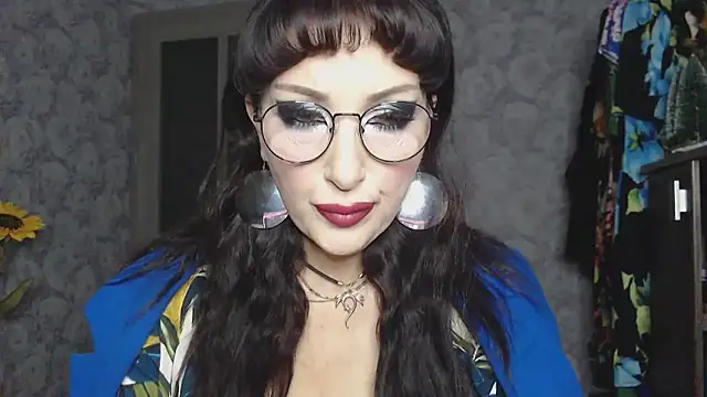 Aziza1 online show from 30, 9, 2025