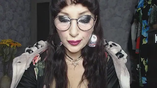 Aziza1 online show from 16, 10, 2025