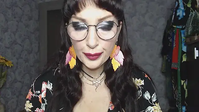 Aziza1 online show from 21, 11, 2025