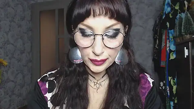 Aziza1 online show from 26, 11, 2025