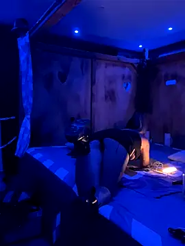 Snapshot of Etwas_neugierig chatting on 18, 9, 2025 Etwas neugierig online show from 18, 9, 2025