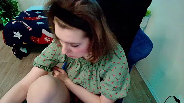 CranberryHot online show from 6, 3, 2026