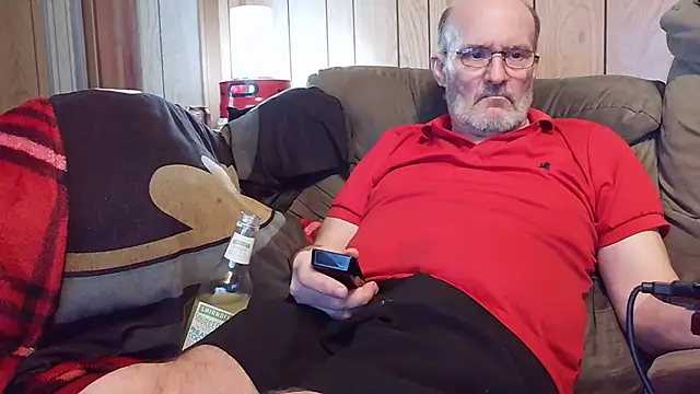 Snapshot of snickers1 chatting on 17, 7, 2026 snickers1 online show from 17, 7, 2026