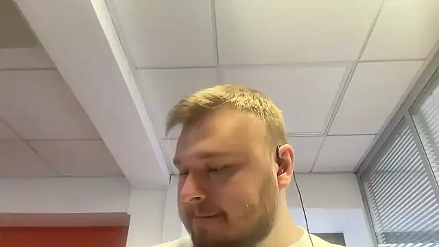 fmodel online show from 3, 11, 2025