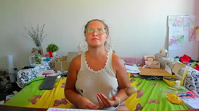 Snapshot of IamYourNarcotic chatting on 23, 9, 2025 IamYourNarcotic online show from 23, 9, 2025