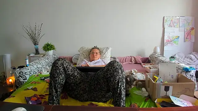 Snapshot of IamYourNarcotic chatting on 24, 10, 2025 IamYourNarcotic online show from 24, 10, 2025