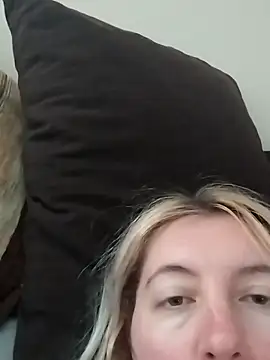 Snapshot of Mllesha74000 chatting on 21, 3, 2025 Mllesha74000 online show from 21, 3, 2025