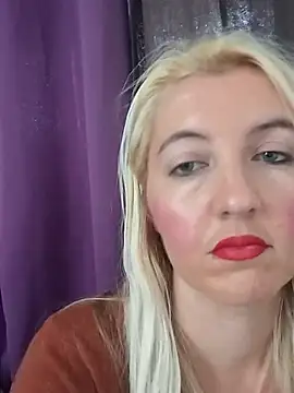 Snapshot of Mllesha74000 chatting on 31, 10, 2025 Mllesha74000 online show from 31, 10, 2025