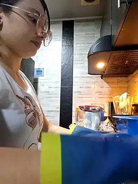 linda-schmidt online show from 5, 10, 2025