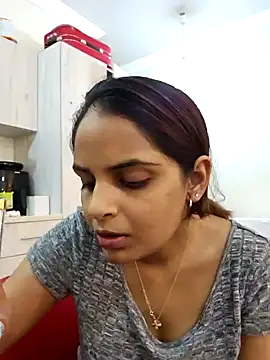 DirtySnowball69 online show from 6, 12, 2024