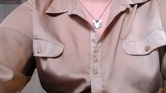 Snapshot of HotTiffani chatting on 24, 1, 2025 HotTiffani online show from 24, 1, 2025